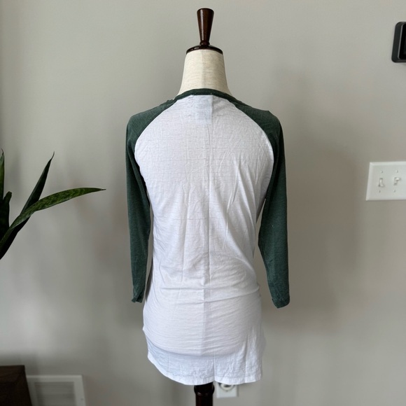 NWOT! Minnesota WILD Green and White Hockey Raglan Tee - Picture 4 of 6